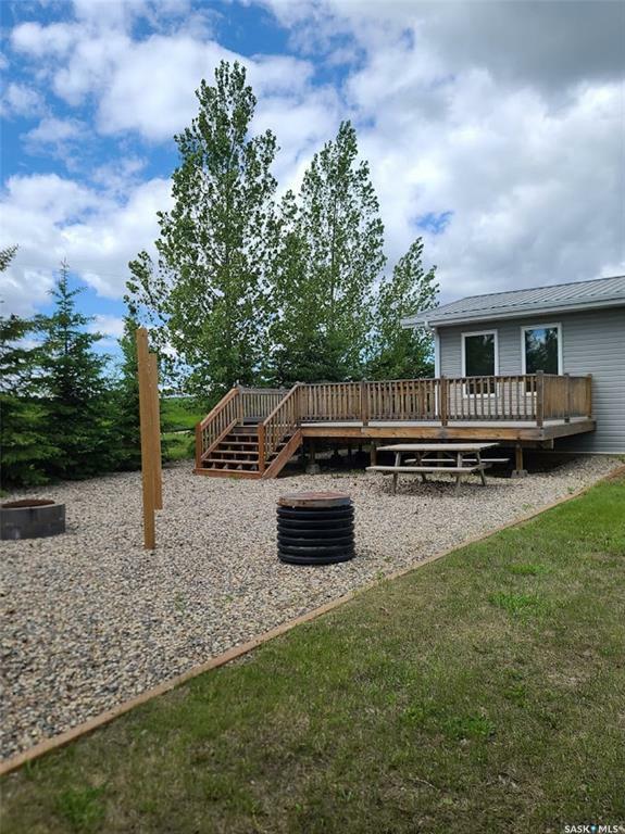 Property Photo:  100 Minnie Place  SK S0M 1J0 