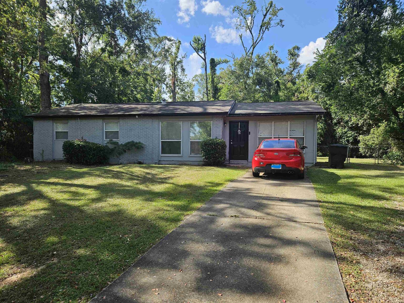 Property Photo:  2144 Coventry Court  FL 32304 