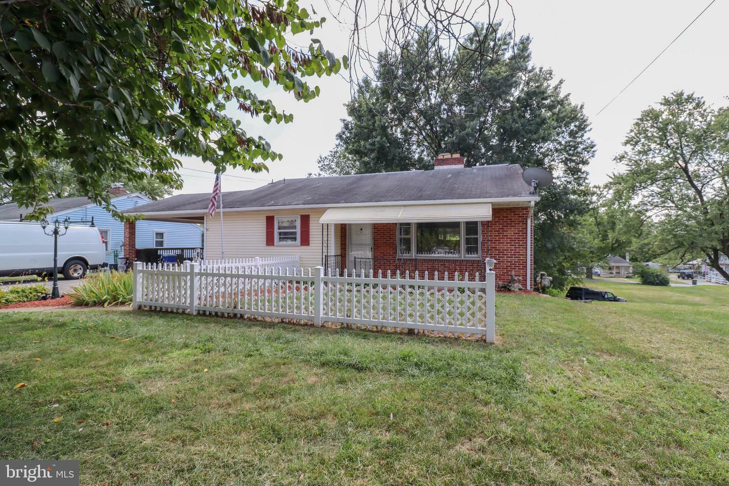 Property Photo:  1302 Whiteford Road  PA 17402 