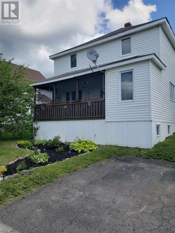 8 Peronne Road  Grand Falls Windsor NL A2A 2B2 photo