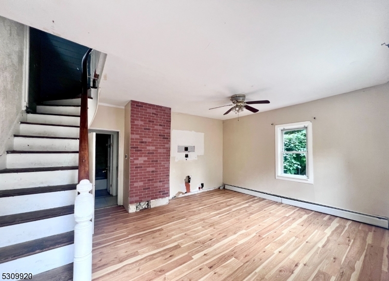 Property Photo:  208 Thorne St  NJ 07307 