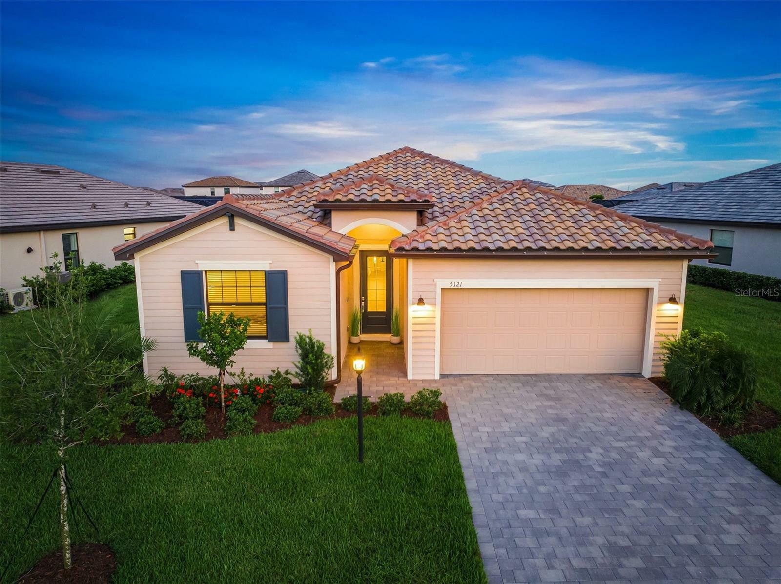 Property Photo:  5121 Marina Basin Court  FL 34211 