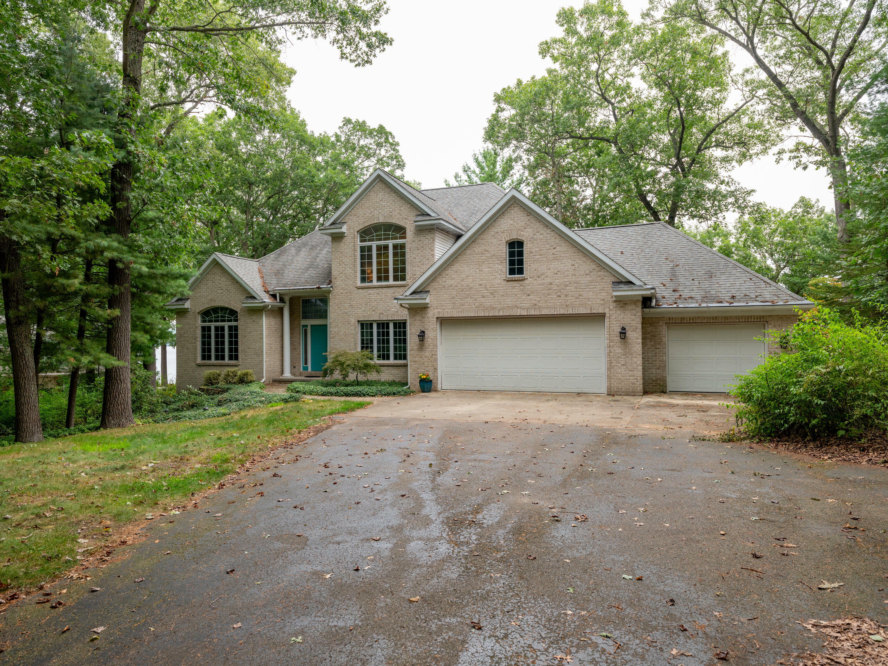 Property Photo:  4121 Wildwood Drive  MI 49010 