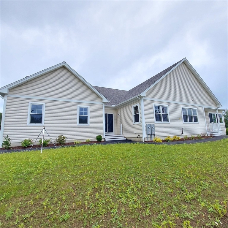 Property Photo:  5 Victoria Drive 33  MA 01542 