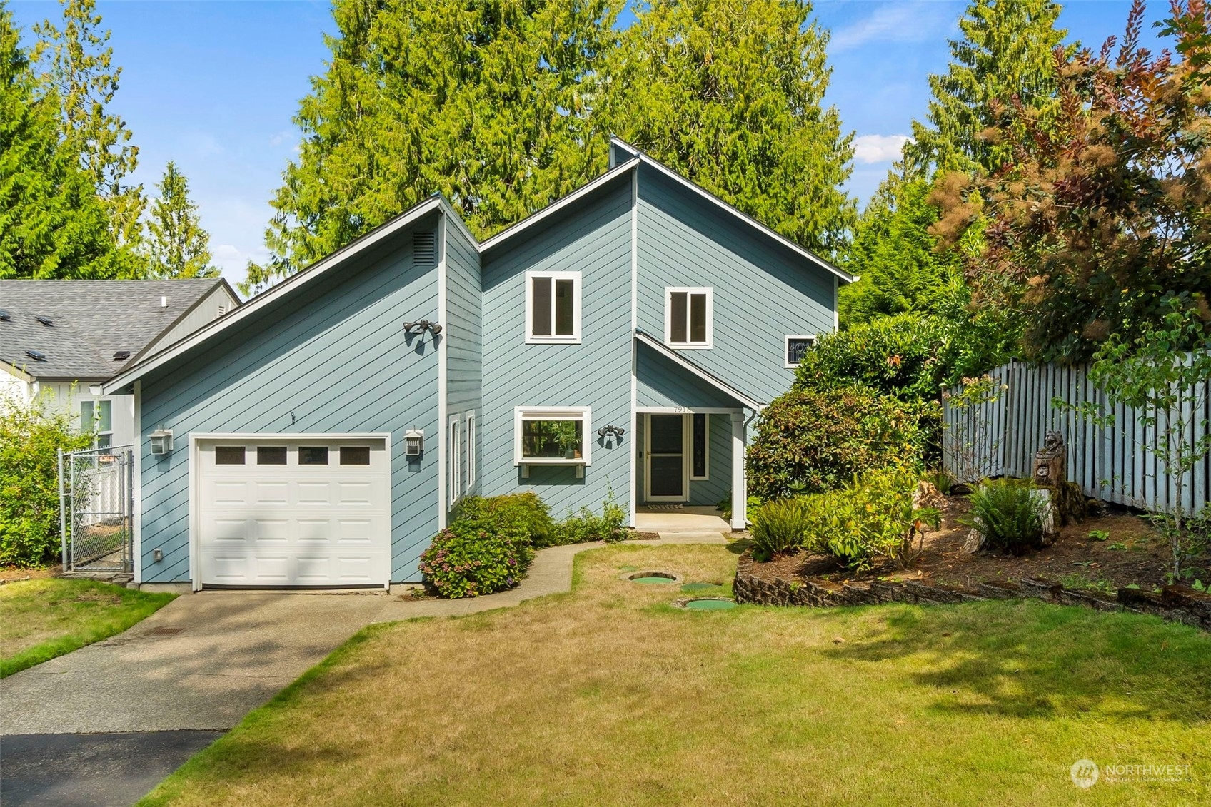 Property Photo:  7916 Kelly Beach Road SE  WA 98513 