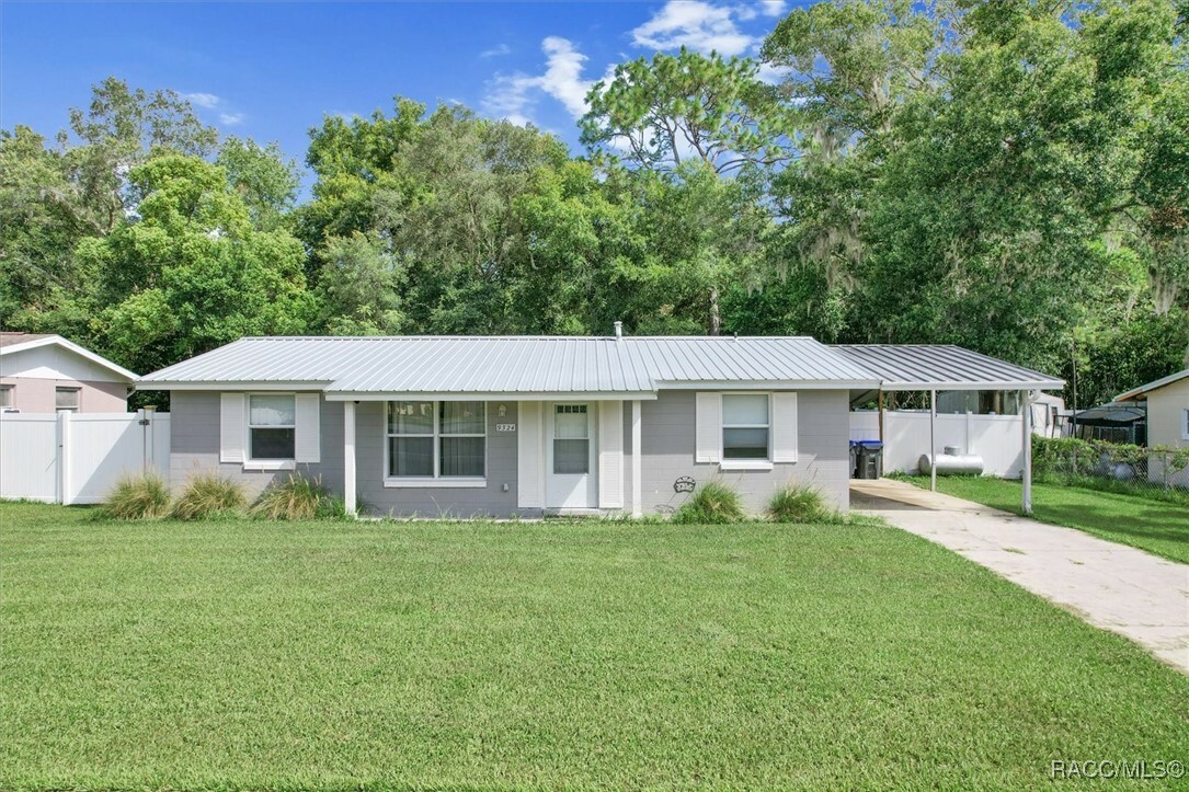 Property Photo: 9324 N Citrus Springs Boulevard FL 34434