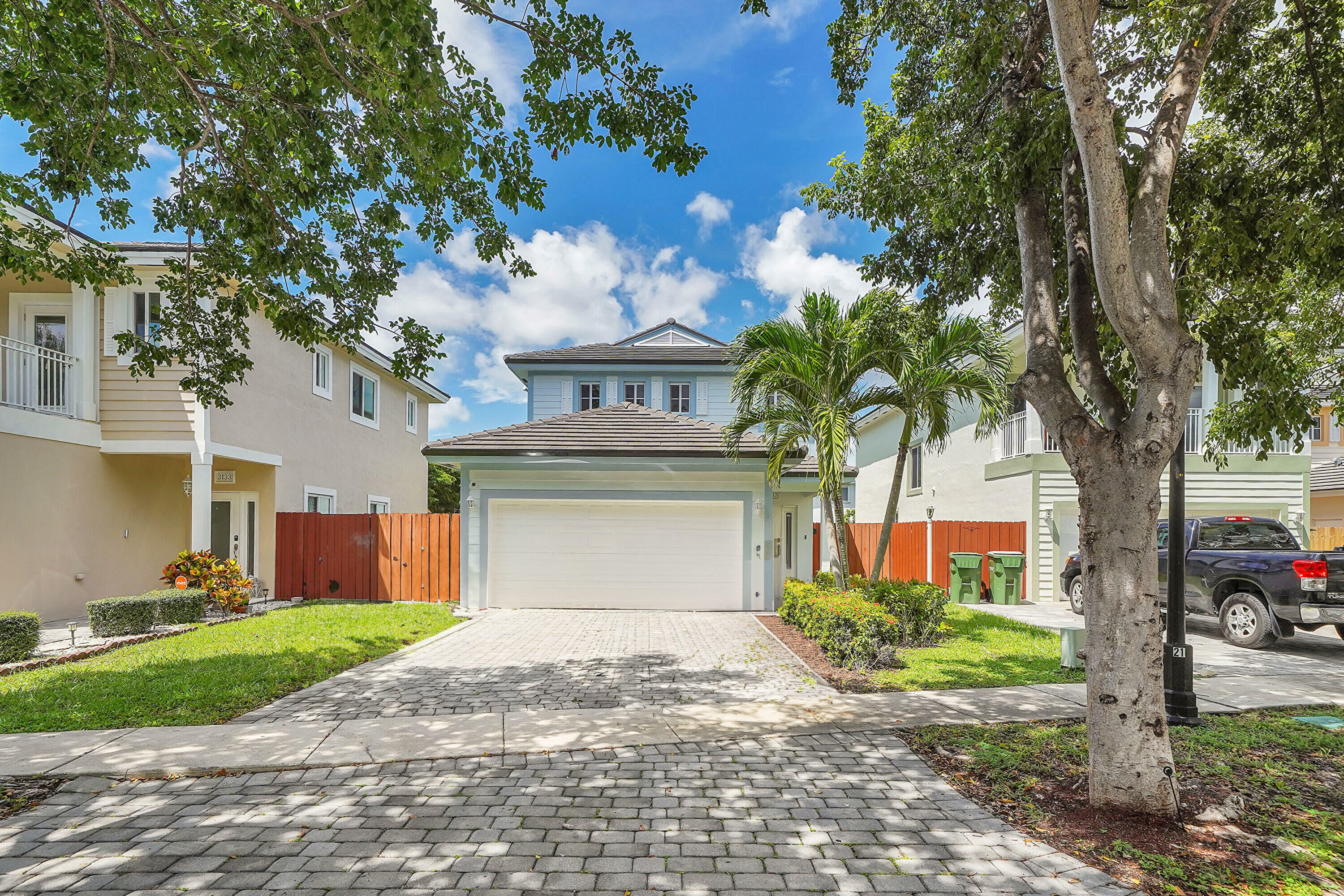 Property Photo:  3137 NE 3rd Drive  FL 33033 