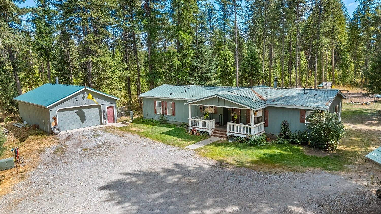 Property Photo:  4660 Mickelson Way  WA 99181 