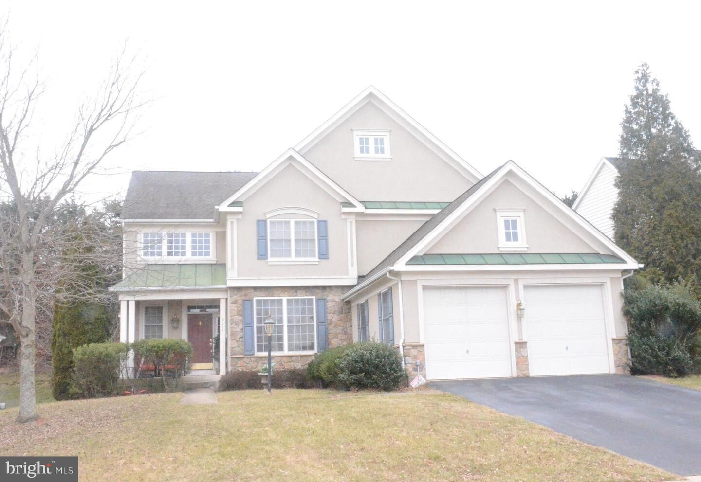 Property Photo:  9234 Rainbow Falls Drive  VA 20136 