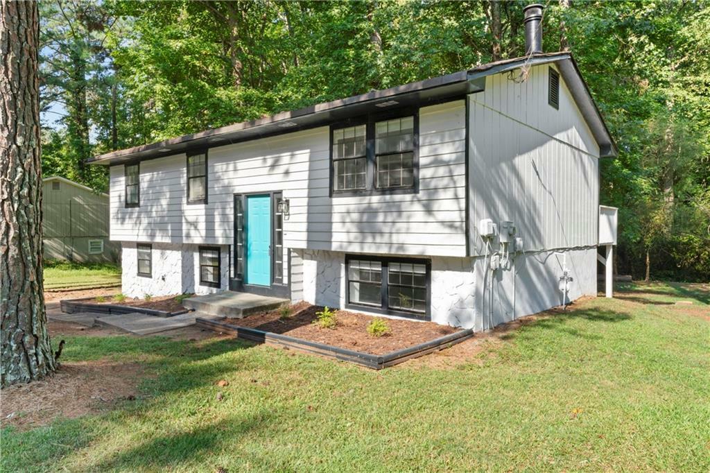 Property Photo:  5779 Bobbin Lane  GA 30058 