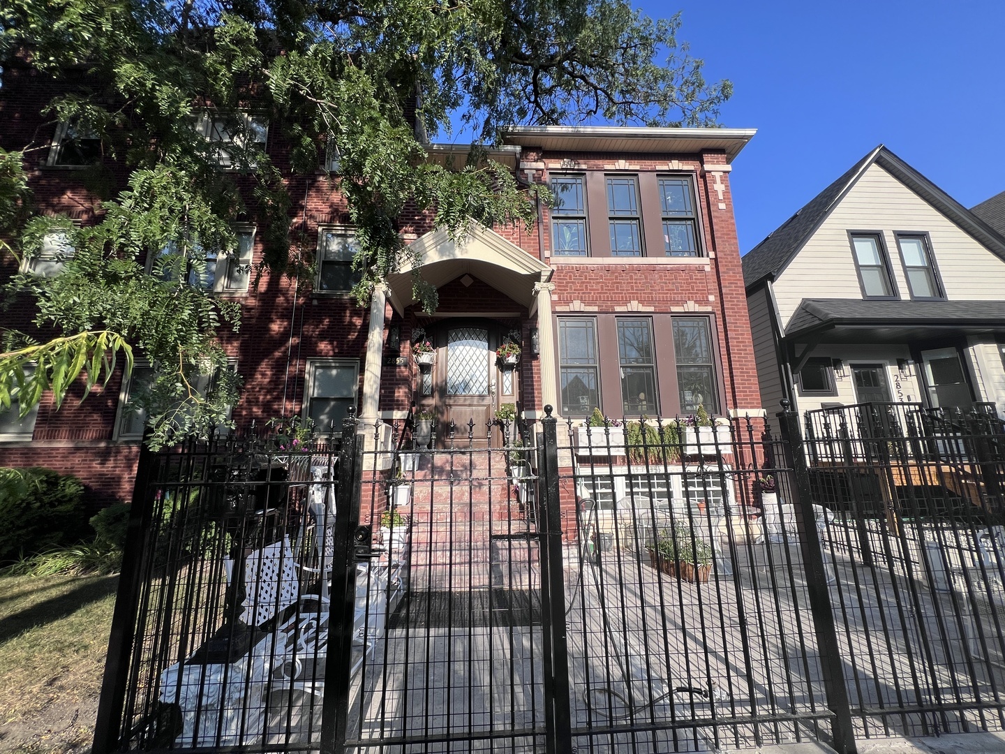 Property Photo:  2855 N Richmond Street G  IL 60618 