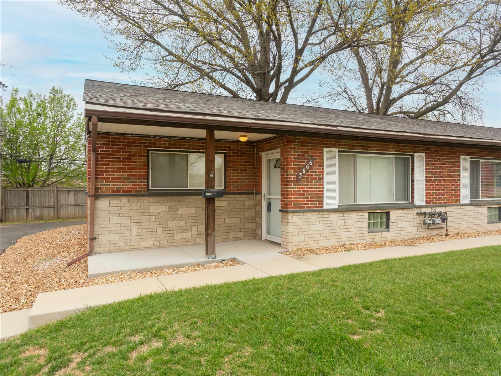 Property Photo:  3860 Brittany Circle  MO 63044 