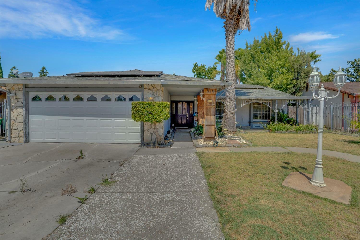 Property Photo:  819 Dupont Drive  CA 95210 