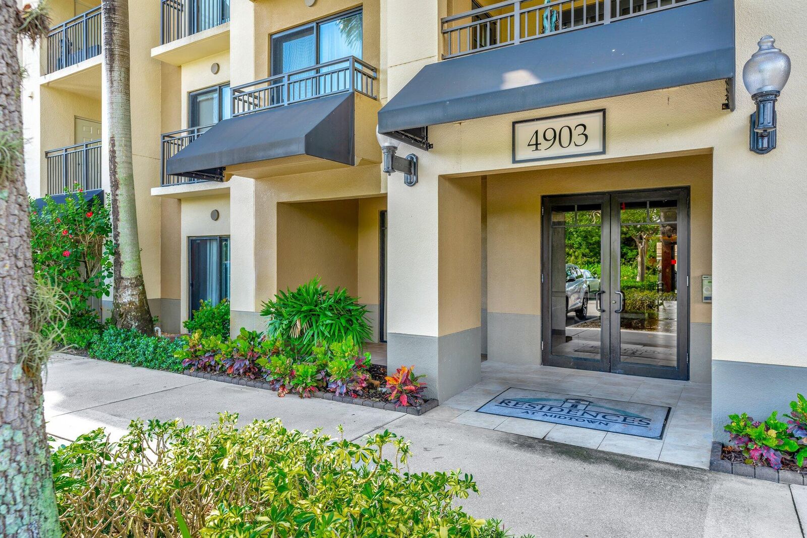 Property Photo: 4903 Midtown Lane 3415 FL 33418