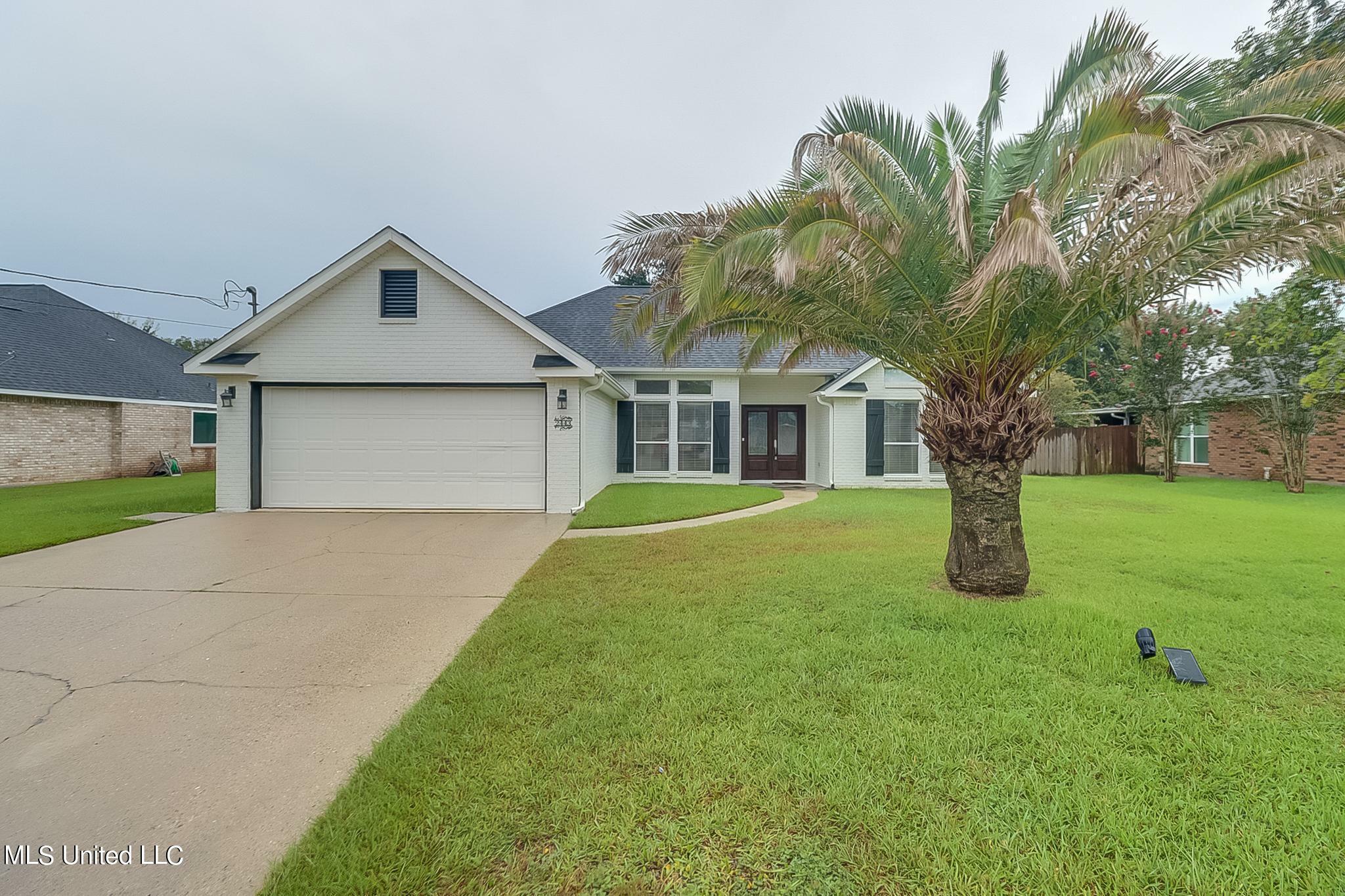 Property Photo:  2443 W Shore Drive  MS 39532 