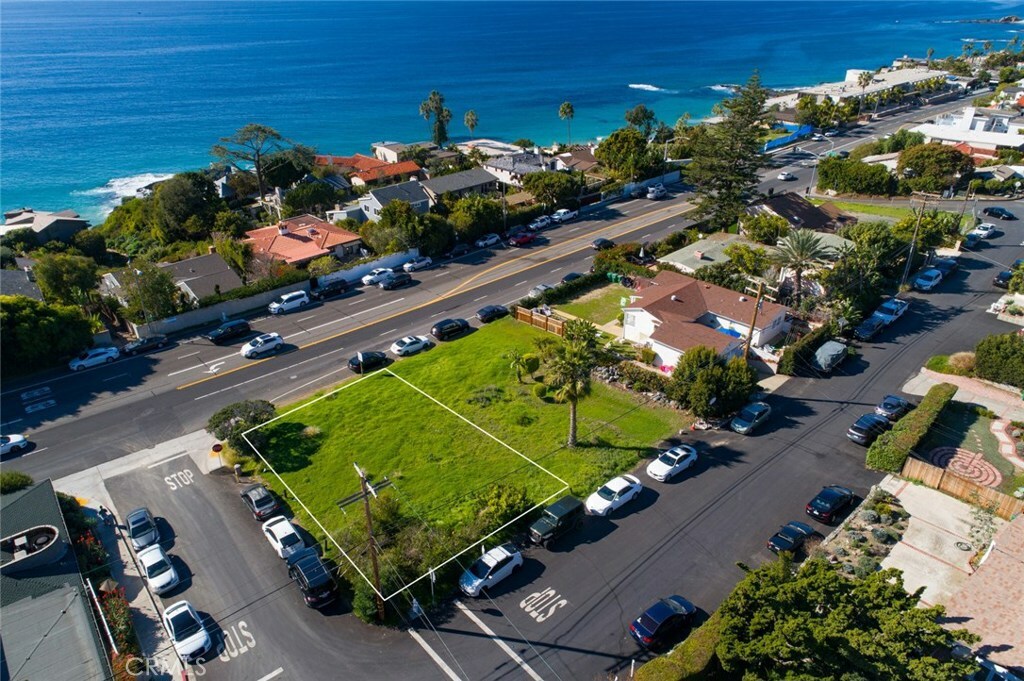 Property Photo:  31526 Coast Highway  CA 92651 