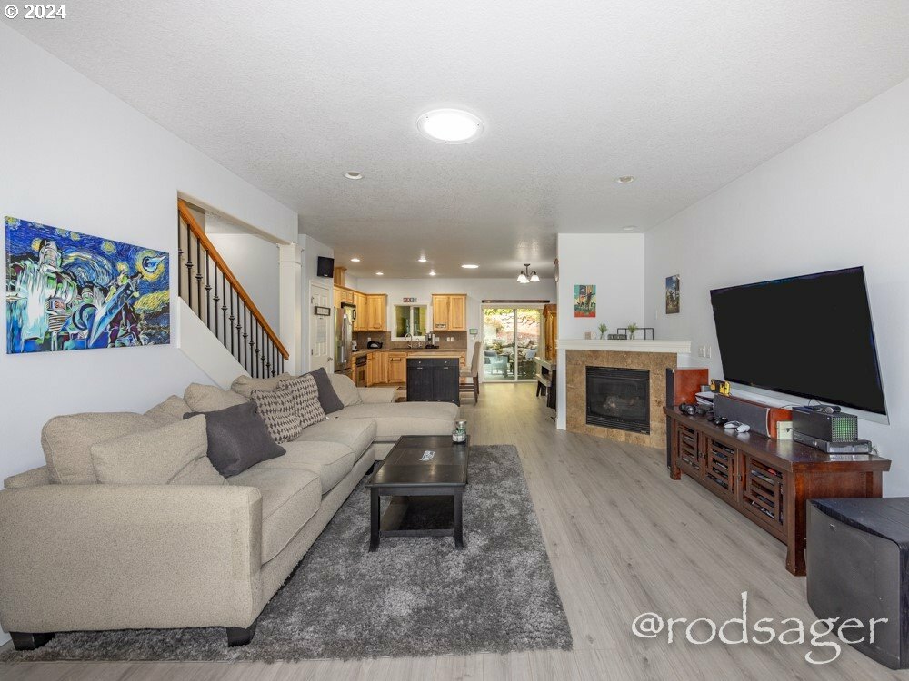 Property Photo:  9407 NW 22nd Ct  WA 98665 