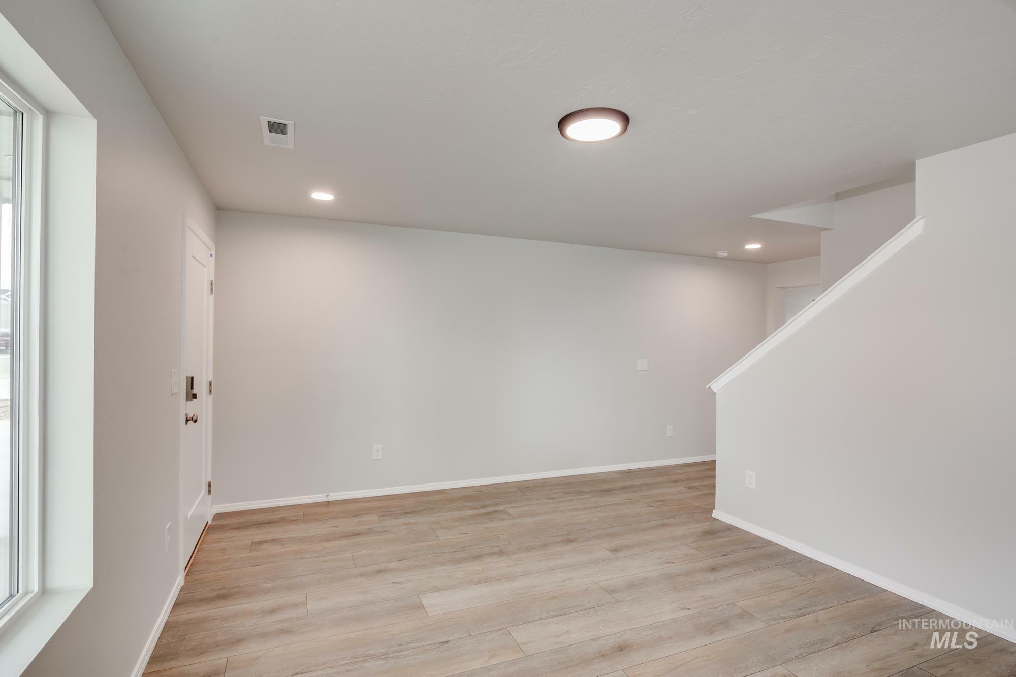 Property Photo:  1089 Quartzite Ave  ID 83644 