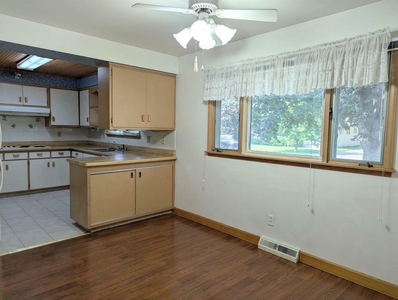 Property Photo:  113 West Charles Street  WI 54476 