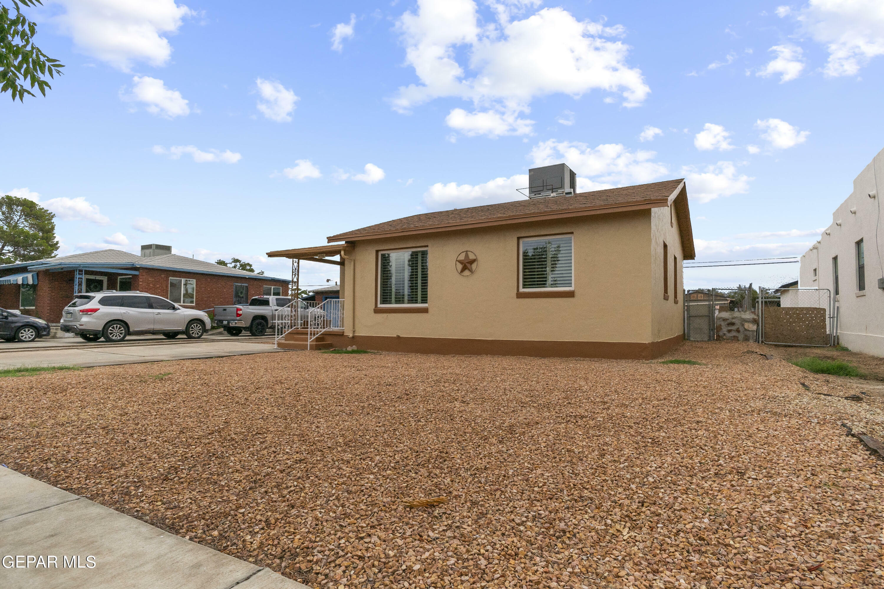 408 Alicia Drive  El Paso TX 79905 photo