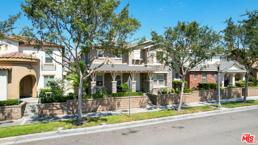 Property Photo:  2067 Hetebrink Street  CA 92833 