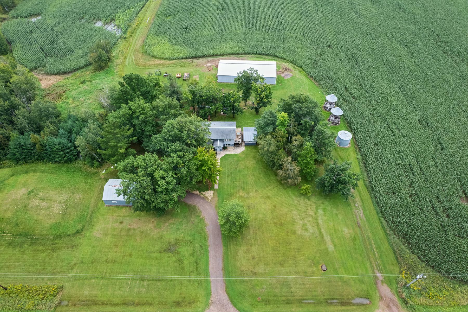 Property Photo:  21240 Homestead Road  MN 55063 