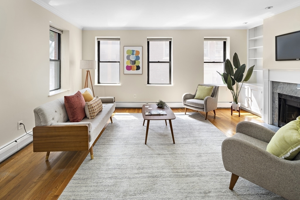Property Photo: 69 Myrtle Street 3 MA 02114
