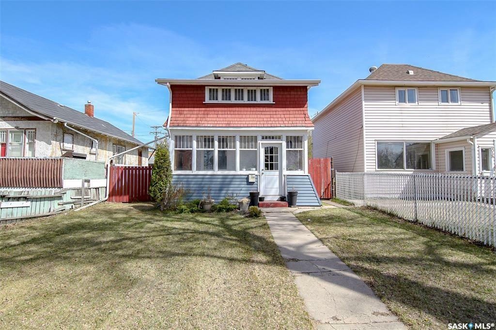 316 H Avenue S  Saskatoon SK S7M 1W3 photo