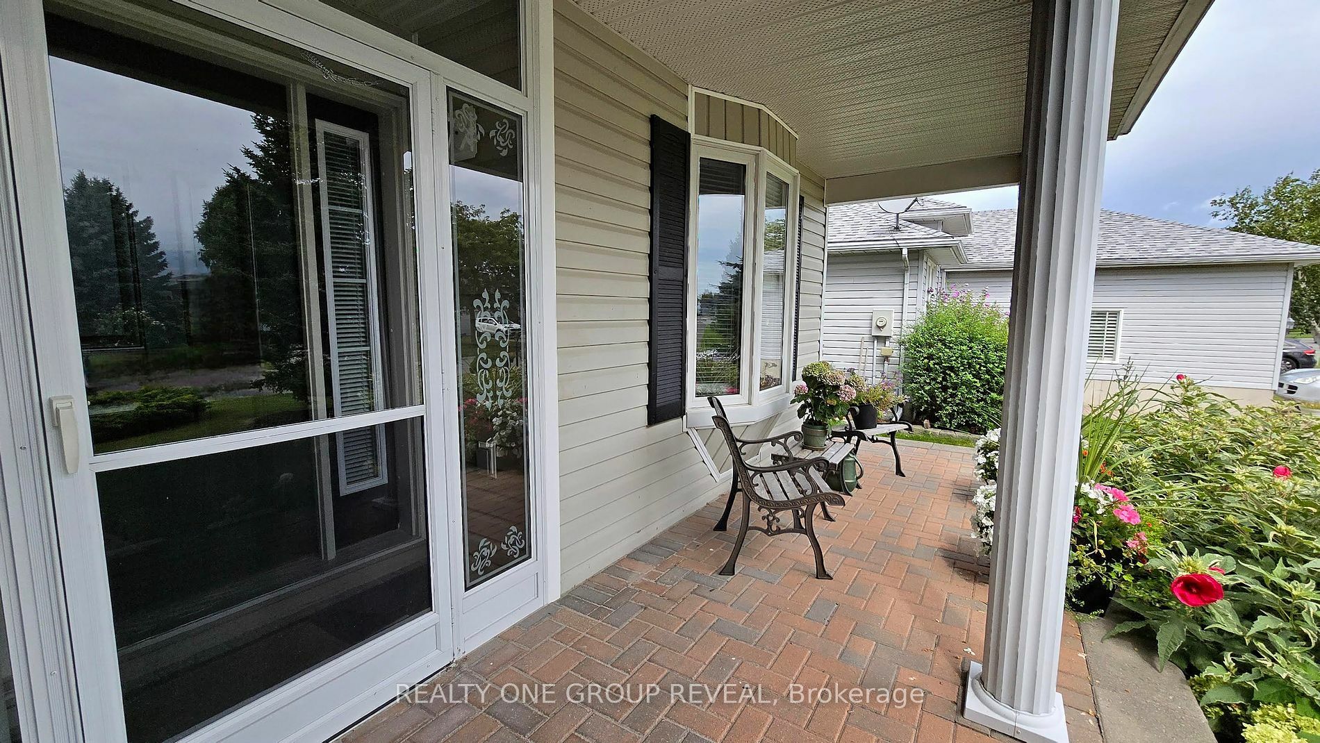 Property Photo:  45 Elmdale Dr  ON K0K 3L0 