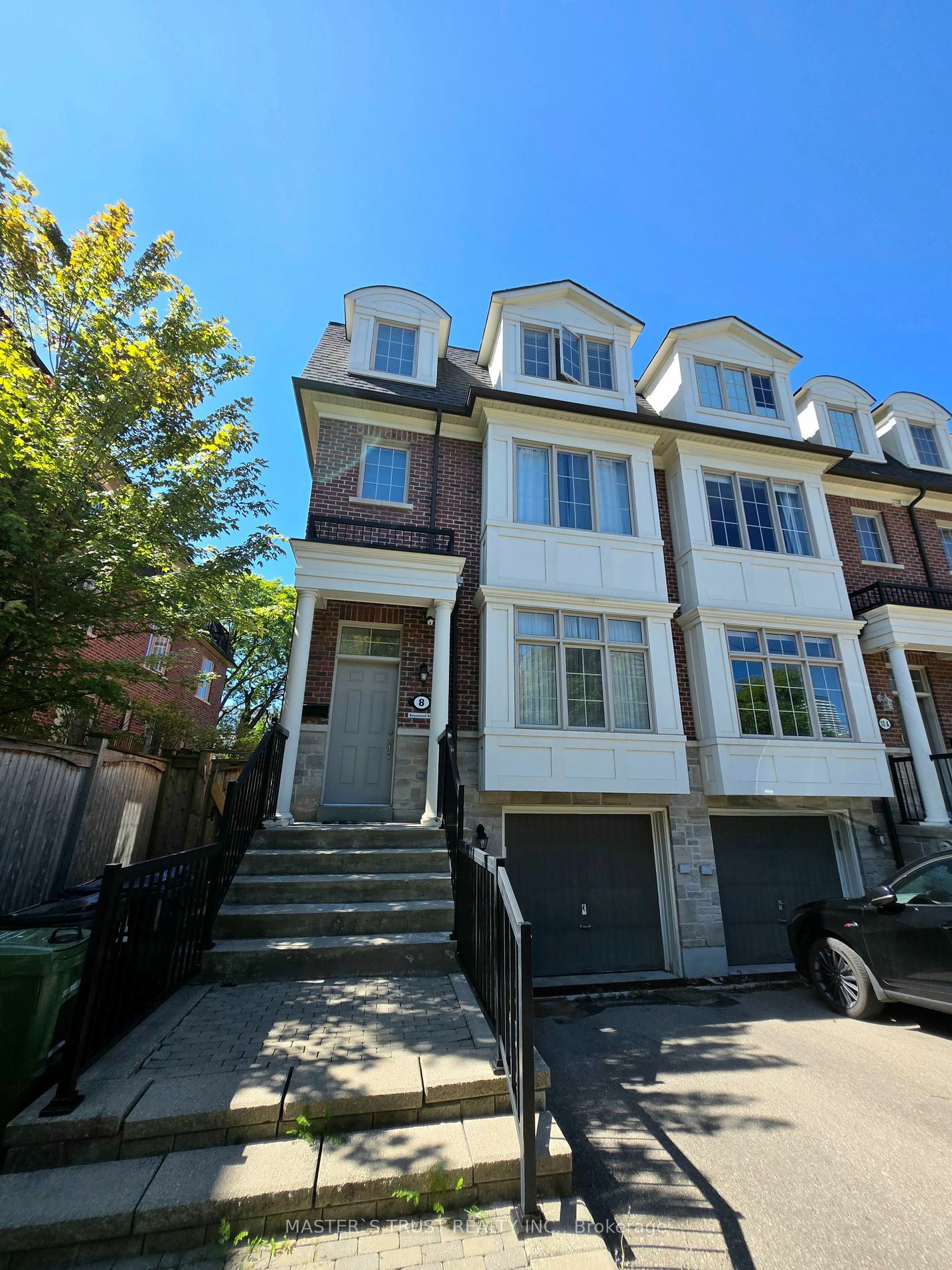 8 Basswood Rd  Toronto ON M2N 0G6 photo