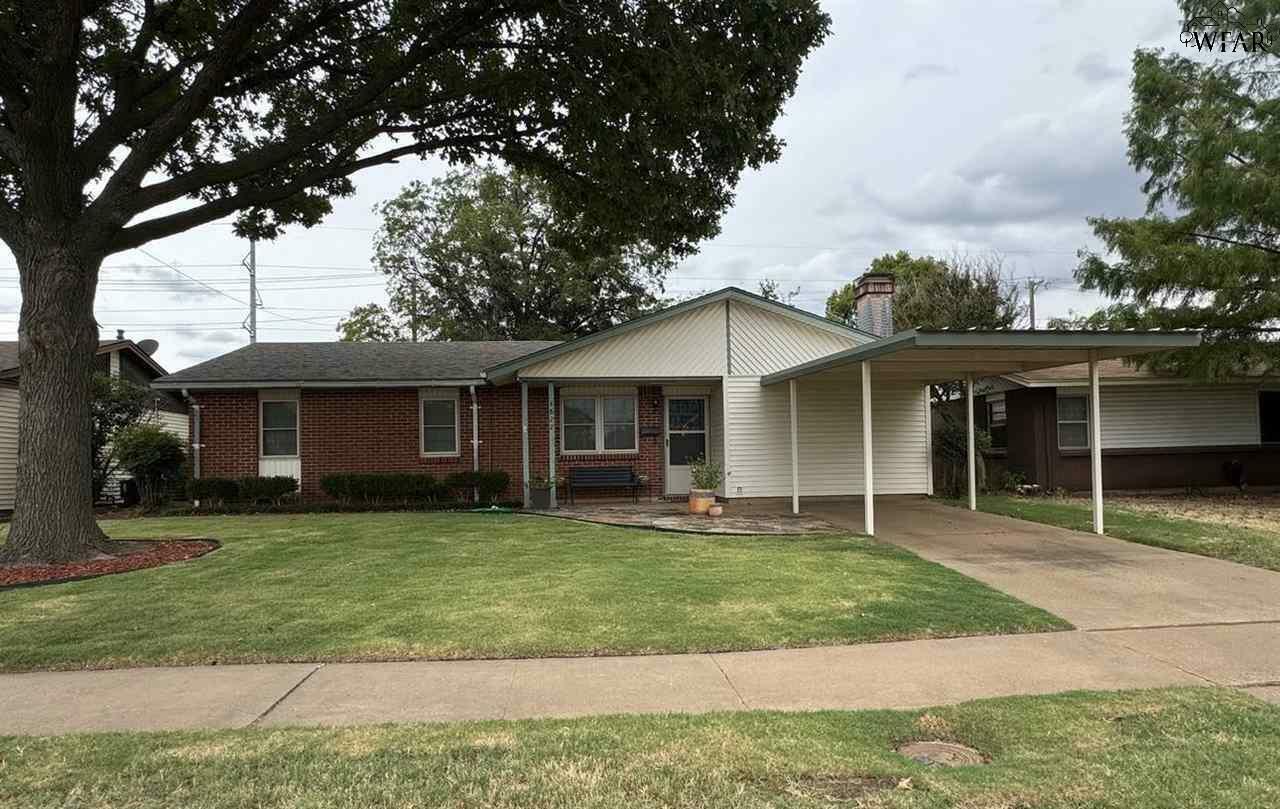 Property Photo:  4822 Bonny Drive  TX 76302 