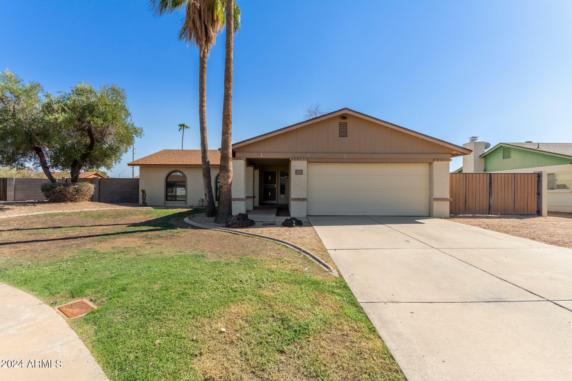 3511 W Andorra Drive  Phoenix AZ 85029 photo