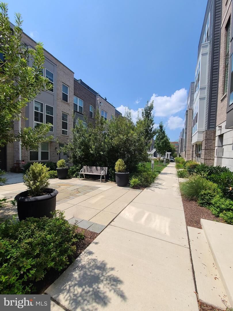 Property Photo: 13361 Launders Street VA 20171