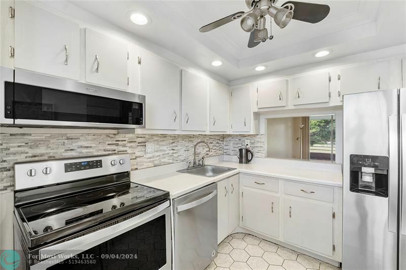 Property Photo:  8300 Sands Point Blvd 207 K  FL 33321 