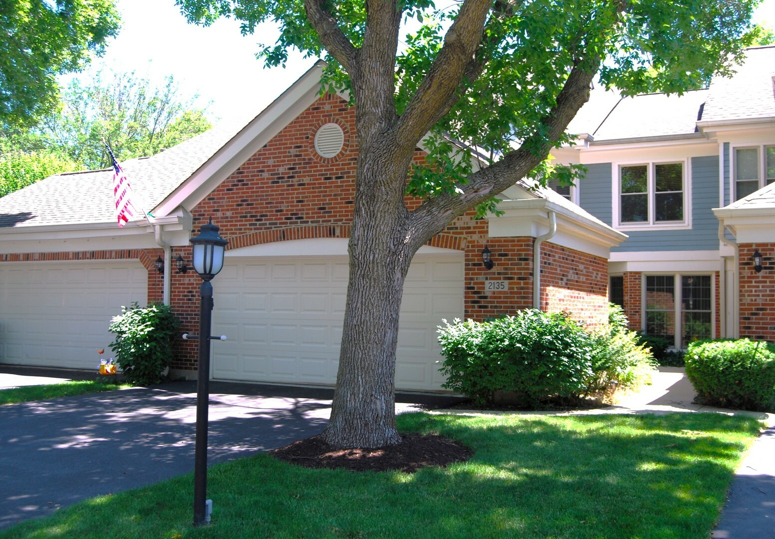 Property Photo:  2135 N Coldspring Road  IL 60004 