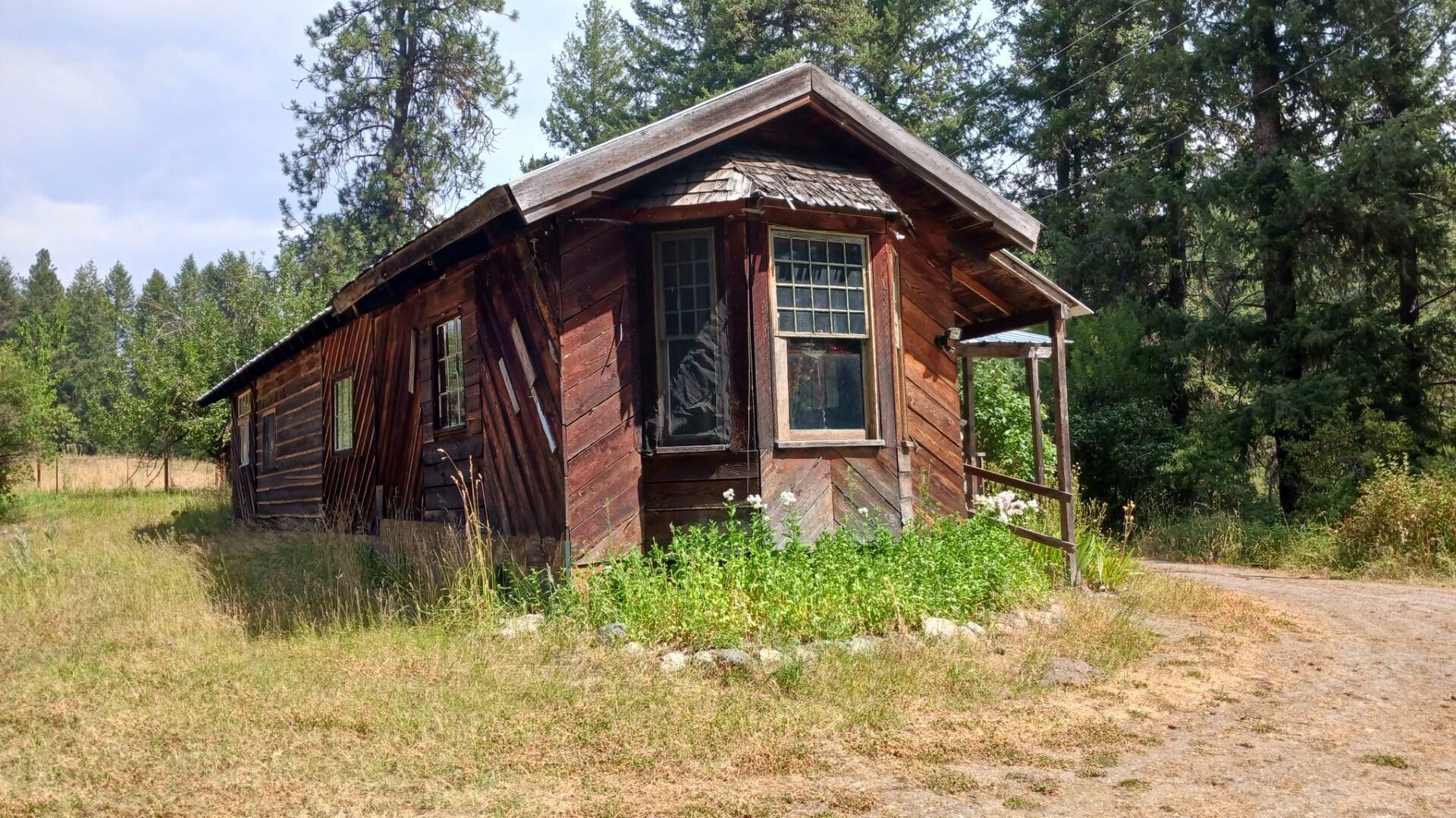 Property Photo:  2363 Bodie Mountain Rd  WA 99114 