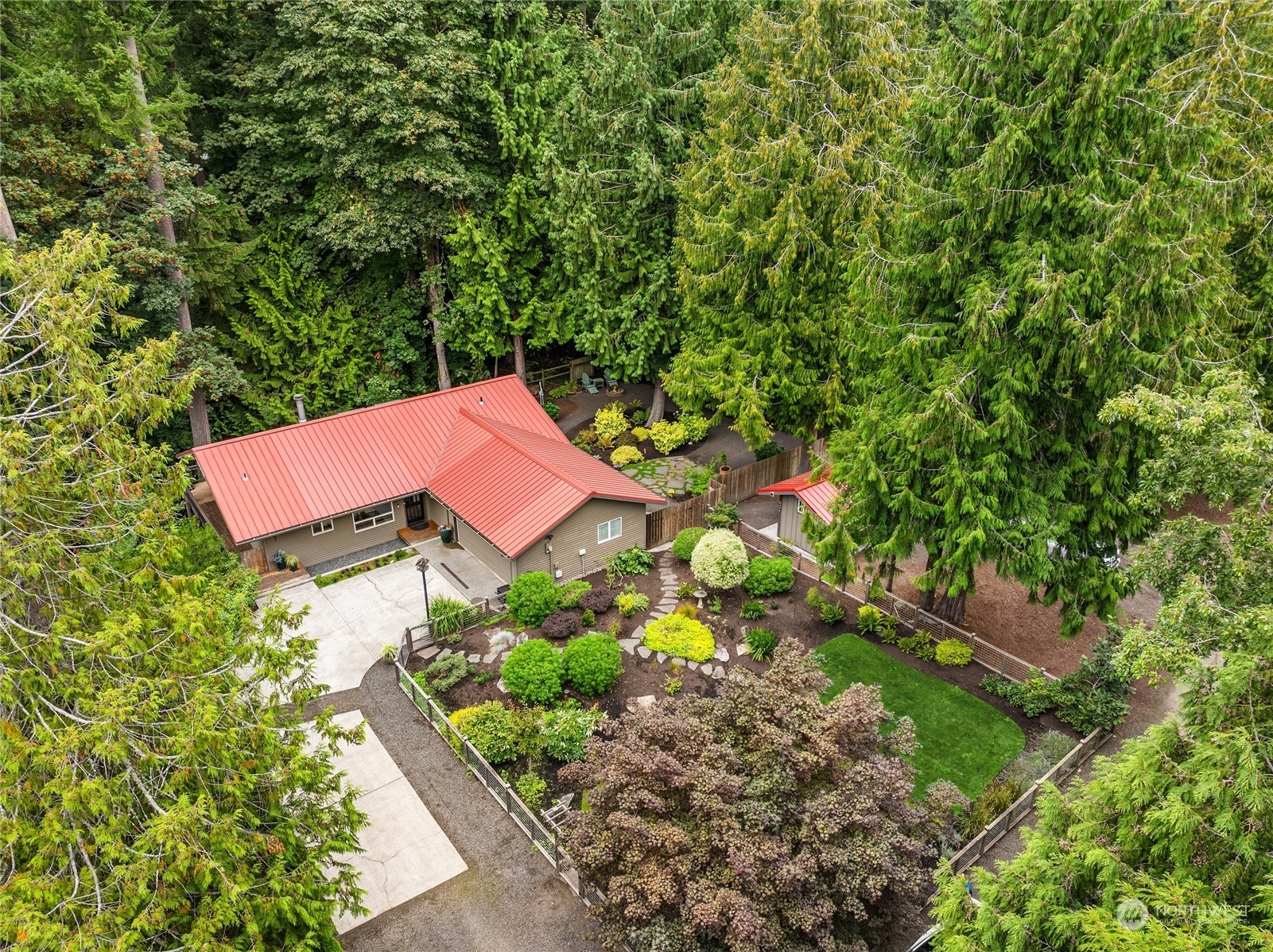 11697 Kirk Avenue NE  Bainbridge Island WA 98110 photo