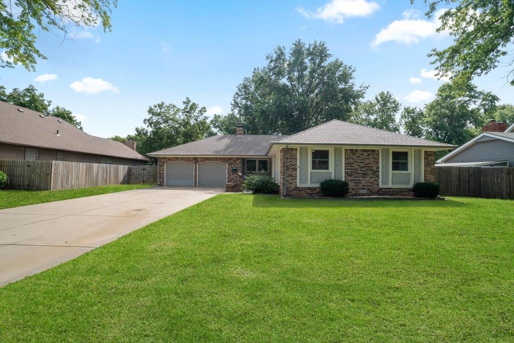 Property Photo:  1224 N Dry Creek  KS 67037 