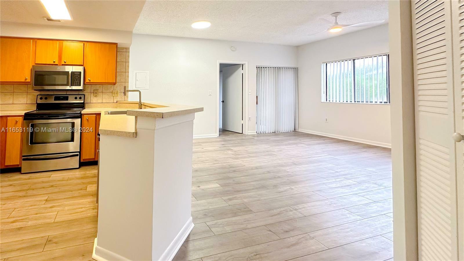 Property Photo:  2445 SW 18th Ter 107  FL 33315 