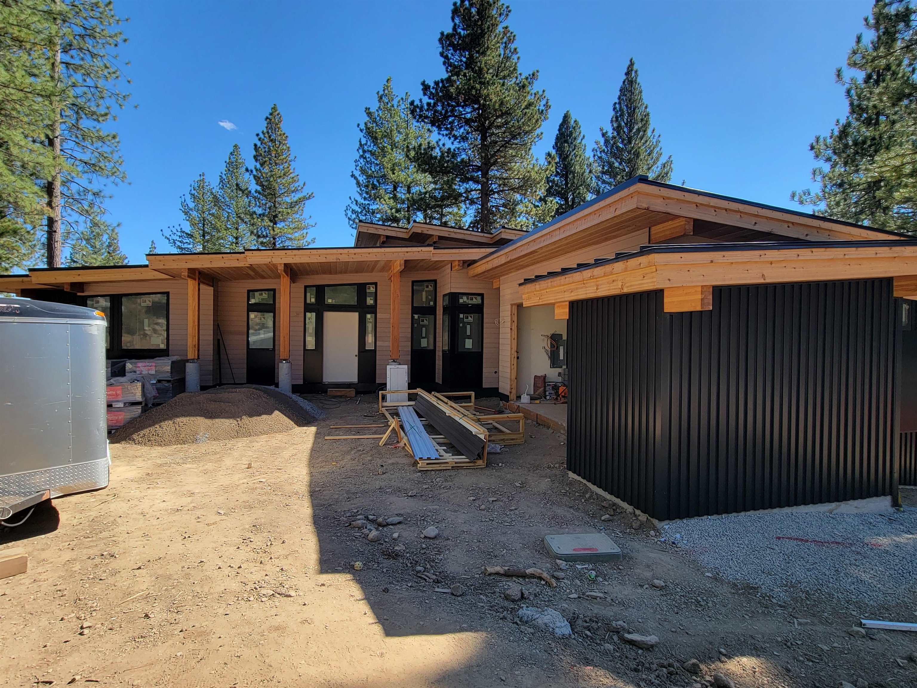 10769 Labelle Court  Truckee CA 96161 photo