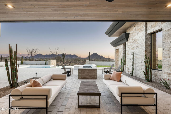 Property Photo: 28805 N 114th Street AZ 85262