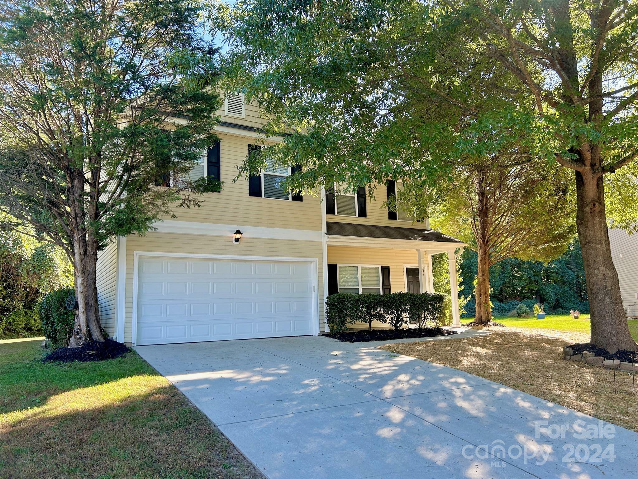 Property Photo:  127 Thorsen Drive  NC 28117 