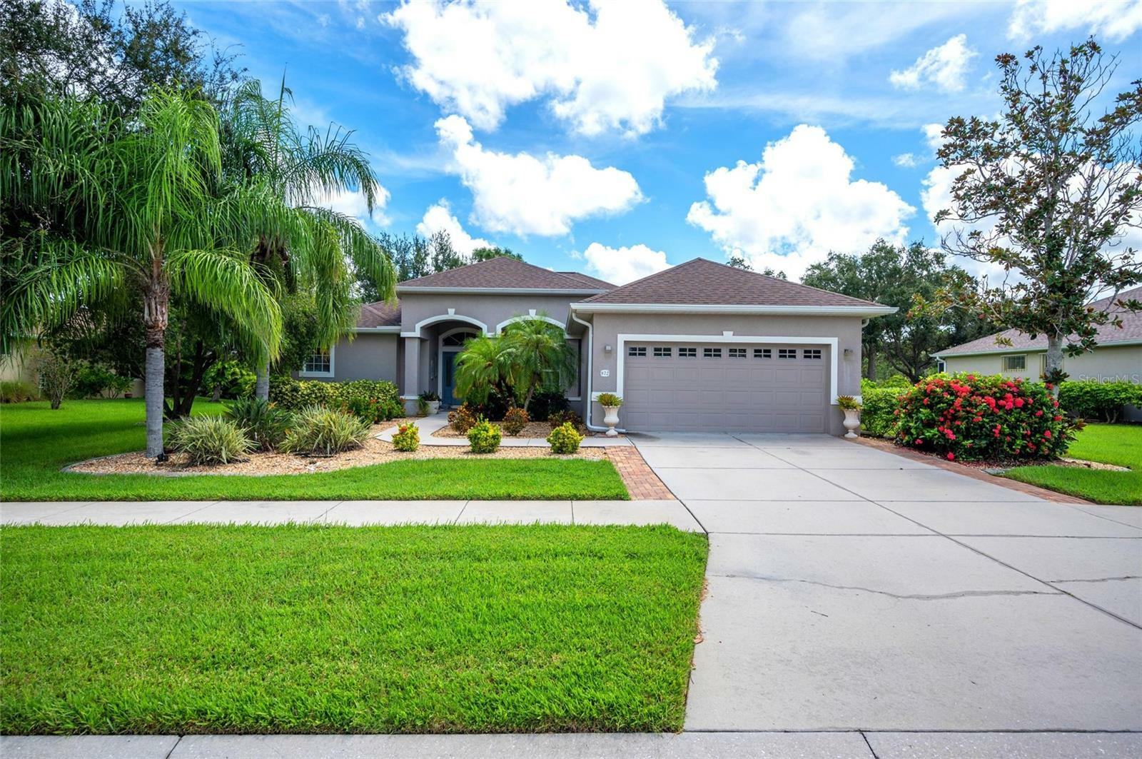 Property Photo:  872 Clear Lake Drive  FL 34223 