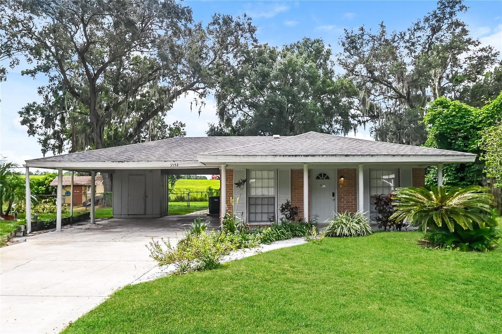 Property Photo:  3552 Doreen Drive  FL 33810 