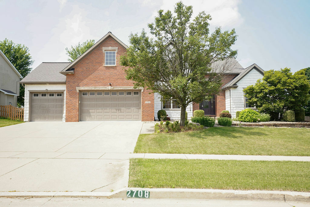 Property Photo:  2708 Kaisner Drive  IL 61704 