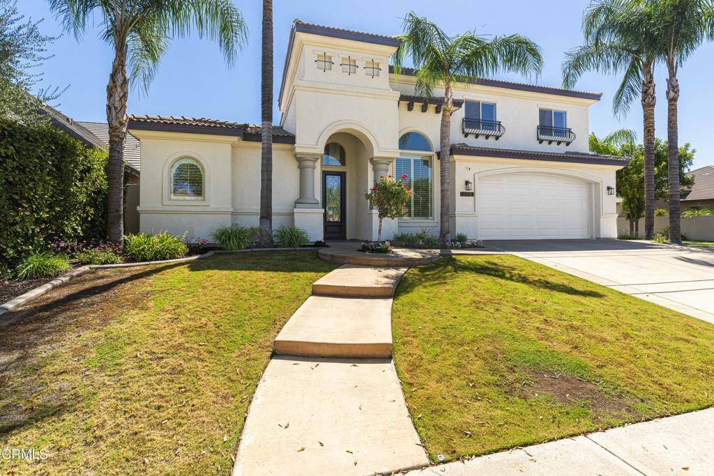 Property Photo: 2416 Edingal Drive CA 93311