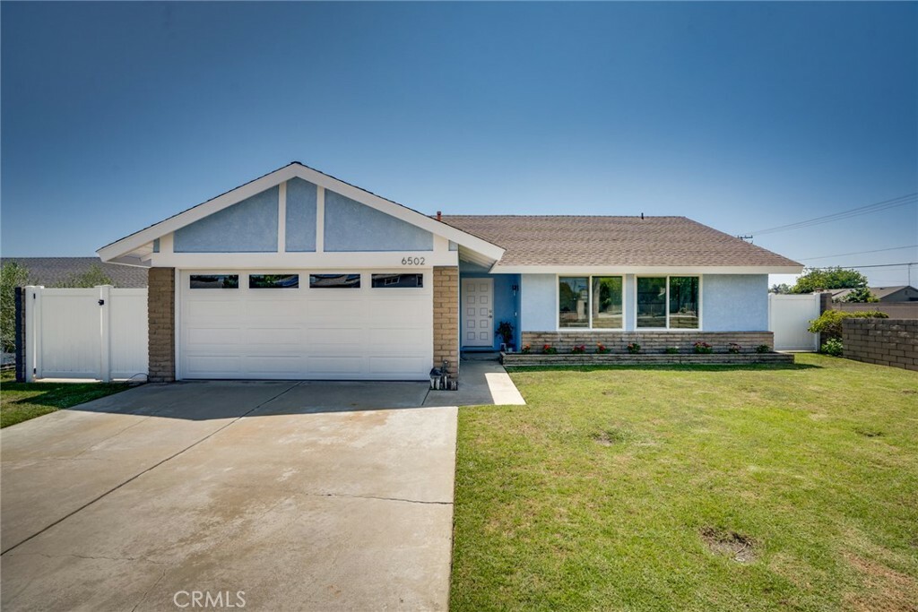 6502 Farinella Drive  Huntington Beach CA 92647 photo