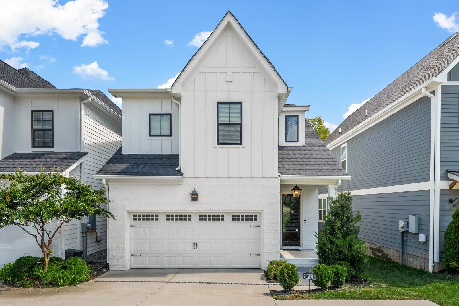 Property Photo:  1912B Hutton Dr  TN 37210 