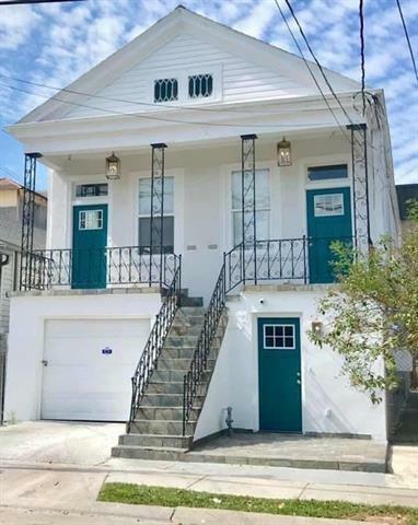 Property Photo:  2510 Jena Street A  LA 70115 