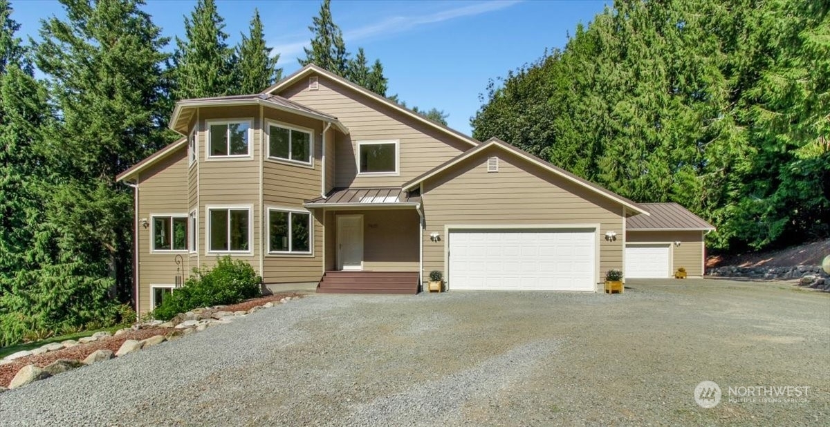 Property Photo:  7425 190th Place NE  WA 98223 